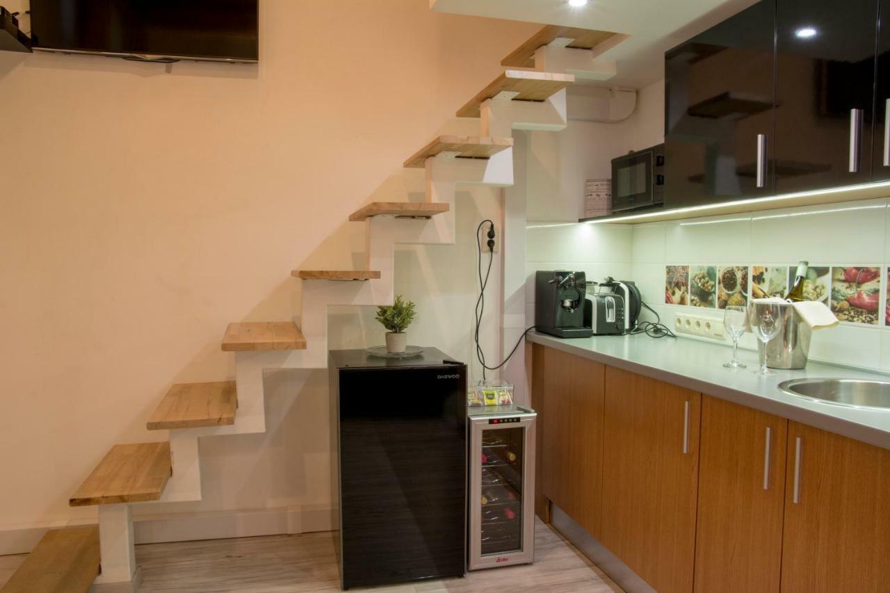 Walkway Apartment Deluxe 부다페스트 외부 사진